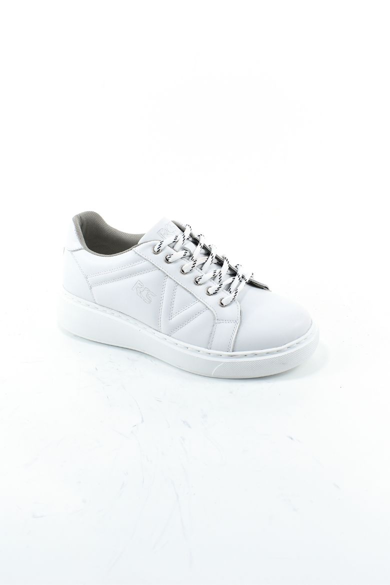 2025-sonbahar---kis-Beyaz-2002 6-EVA 332-0004721_0